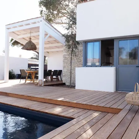 Hébergement de vacances Les Pins étoilés - 100m De La à Sur *