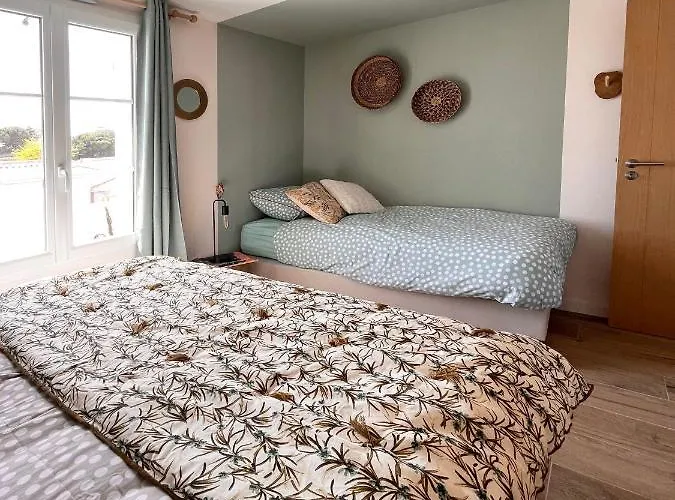 Les Pins étoilés - 100m De La à Sur Casa de Férias